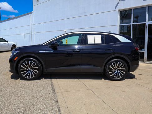 Used 2023 Volkswagen ID.4 Pro S Plus RWD image 2