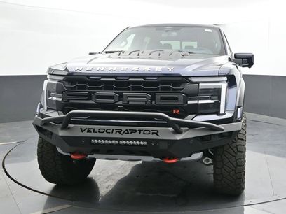 New 2025 Ford F150 Raptor w/ Equipment Group 803A Raptor R