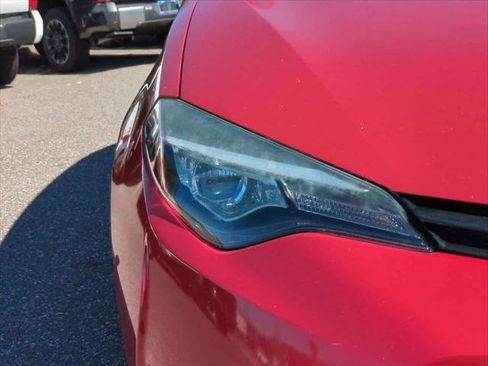 Certified 2019 Toyota Corolla LE image 10