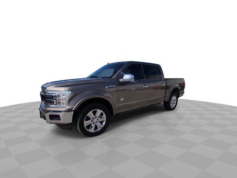 Used 2018 Ford F150 King Ranch w/ Equipment Group 601A Luxury AWD/4WD image 4
