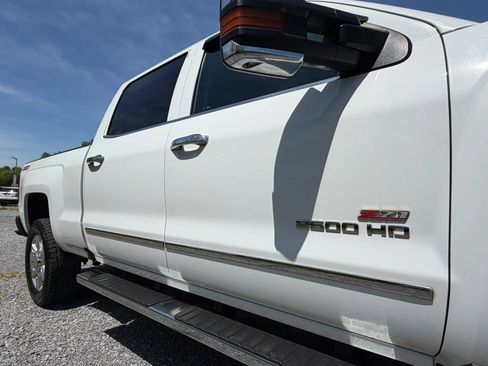 Used 2017 Chevrolet Silverado 2500 LTZ w/ Duramax Plus Package AWD/4WD image 9