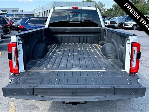 Used 2024 Ford F350 Platinum w/ FX4 Off-Road Package AWD/4WD image 16