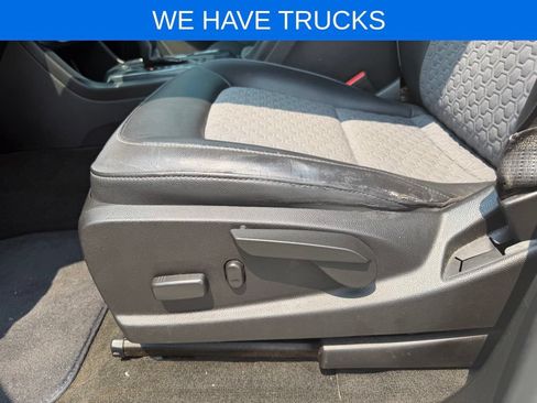 Used 2017 Chevrolet Colorado Z71 RWD image 16