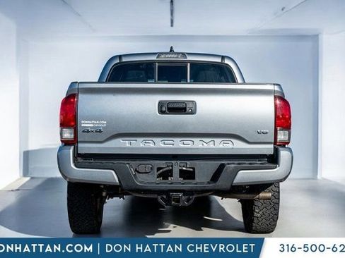 Used 2023 Toyota Tacoma SR image 27
