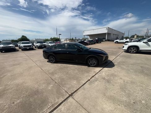 Used 2026 Kia K4 FWD image 15