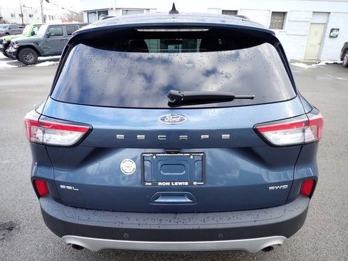 Used 2020 Ford Escape SEL image 4