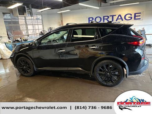 Used 2022 Nissan Murano SV w/ SV Midnight Edition Package image 2