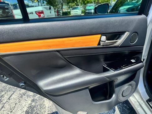 Used 2013 Lexus GS 450h RWD image 33