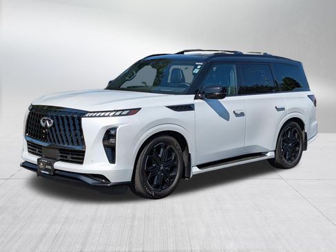 Certified 2026 INFINITI QX80 4WD w/ Sport Exterior Package image 3