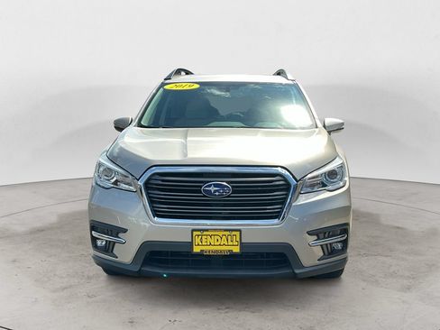 Used 2019 Subaru Ascent Limited w/ Popular Package #2A AWD/4WD image 2
