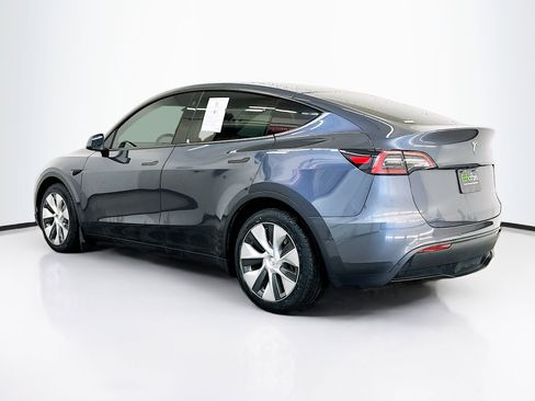 Used 2023 Tesla Model Y Long Range image 5