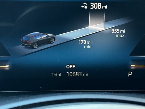 Certified 2025 BMW iX xDrive50 w/ Premium Package image 31