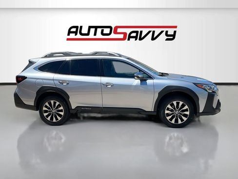 Used 2024 Subaru Outback Touring XT AWD/4WD image 8