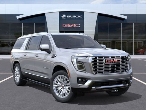 New 2026 GMC Yukon XL Denali w/ Denali Reserve Package AWD/4WD image 7