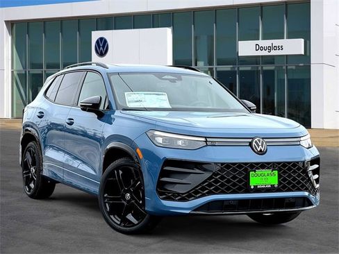 New 2026 Volkswagen Tiguan SE R-Line image 1