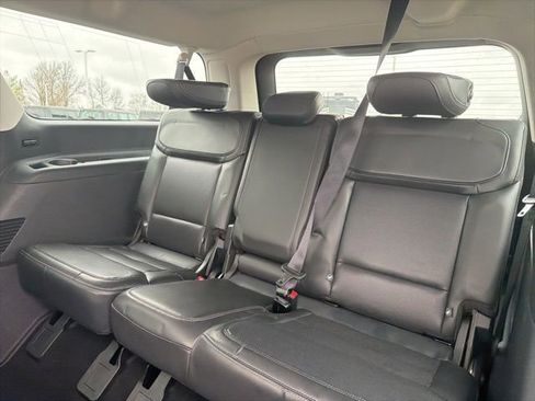 Used 2025 Ford Expedition Max Platinum w/ Driver's Package image 22