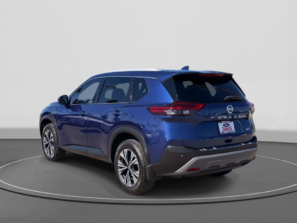 Used 2021 Nissan Rogue SV w/ Premium Package FWD image 7