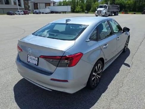 Used 2024 Honda Civic EX image 9