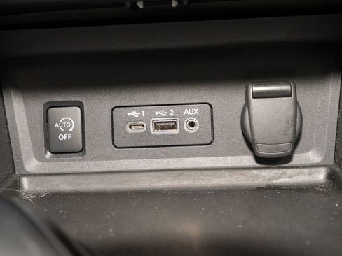 Used 2024 Nissan Sentra SV image 14