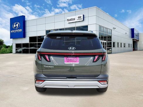 Used 2025 Hyundai Tucson SEL FWD image 5