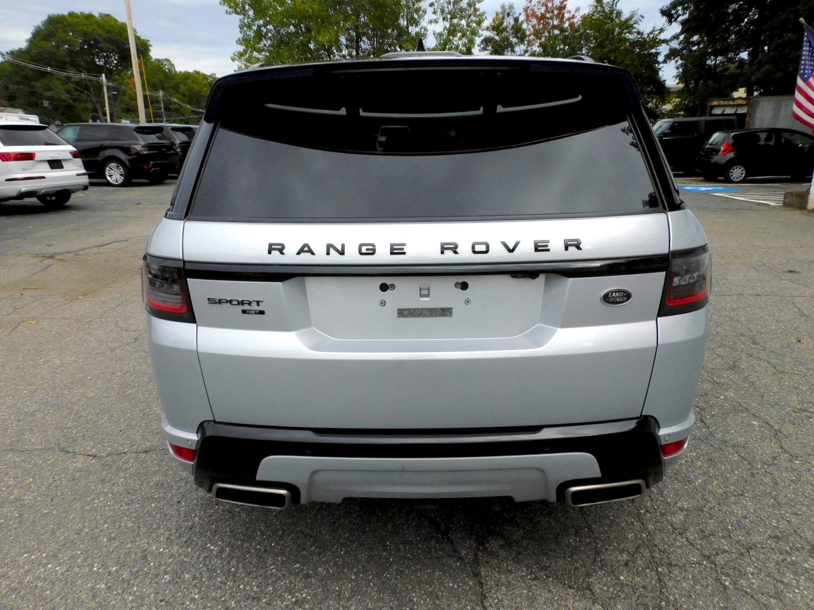 Used 2021 Land Rover Range Rover Sport HST AWD/4WD image 4