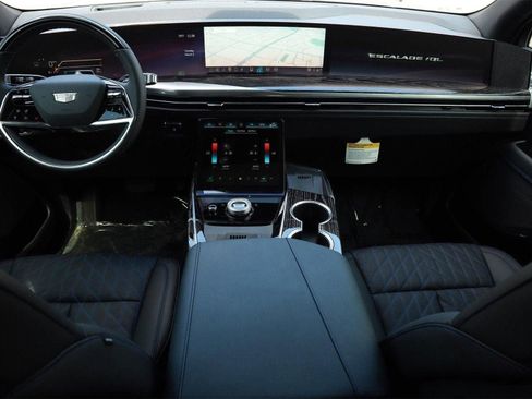 New 2026 Cadillac Escalade IQL Sport 1 w/ LPO, ONYX Package image 70