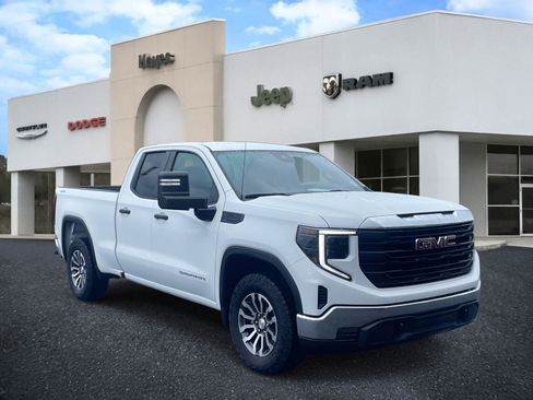 Used 2023 GMC Sierra 1500 Pro w/ Pro Value Package image 1