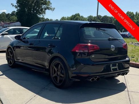 Used 2017 Volkswagen Golf R 4-Door image 5