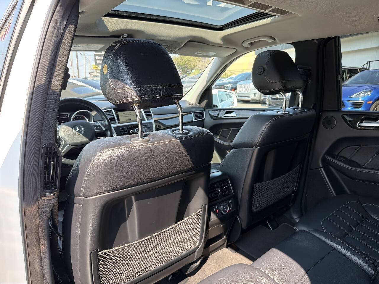 Used 2016 Mercedes-Benz GL 450 4MATIC image 28