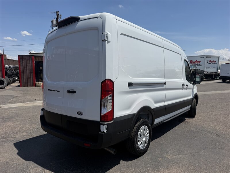 Used 2026 Ford Transit 250 148 Medium Roof RWD image 3