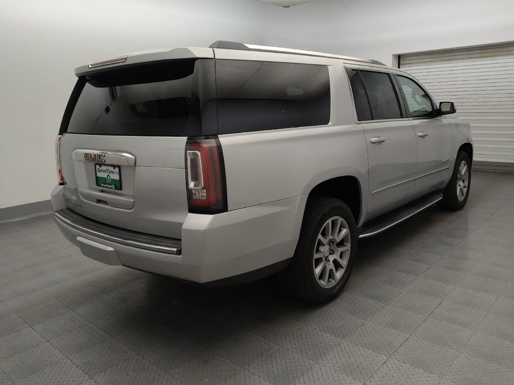 Used 2019 GMC Yukon XL Denali RWD image 9