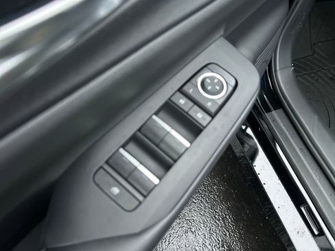 New 2026 Toyota Prius AWD image 19