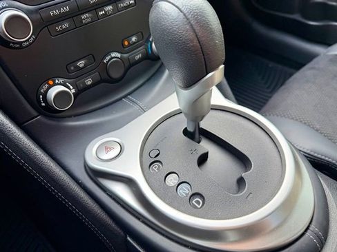 Used 2020 Nissan 370Z Touring Sport image 16