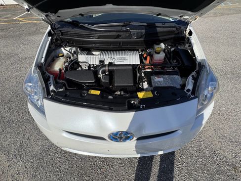 Used 2010 Toyota Prius Four image 17