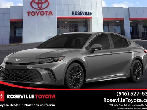 New 2026 Toyota Camry SE image 1