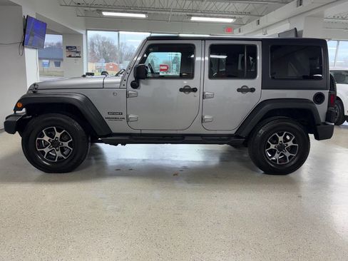 Used 2014 Jeep Wrangler Unlimited Sport w/ Quick Order Package 24S image 11