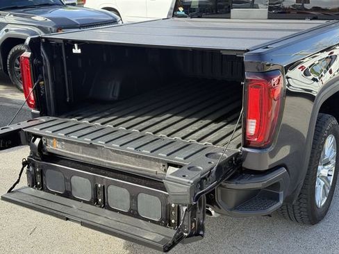 Used 2025 GMC Sierra 1500 Denali image 16