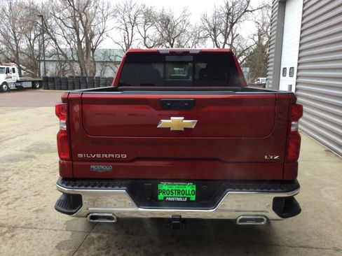 New 2026 Chevrolet Silverado 1500 LTZ w/ LTZ Premium Package AWD/4WD image 4