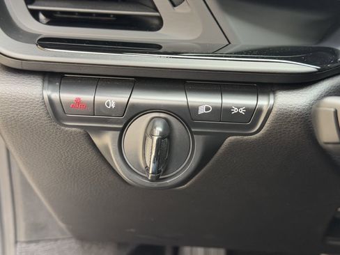 Used 2023 Porsche 911 Carrera T image 31