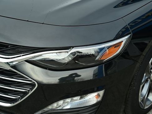 Used 2023 Chevrolet Malibu LT image 15