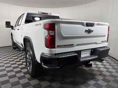 Certified 2024 Chevrolet Silverado 2500 Custom w/ Custom Value Package AWD/4WD image 4