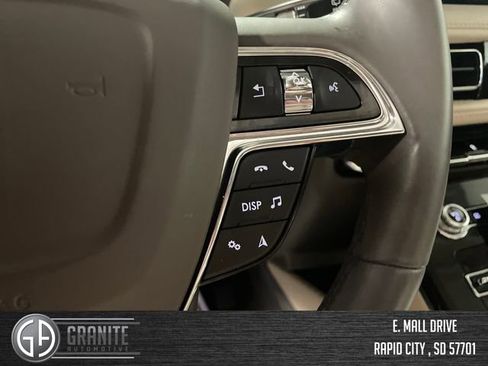 Used 2023 Lincoln Nautilus Reserve w/ Equipment Group 201A image 33