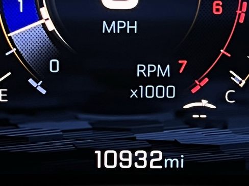 Used 2025 Chevrolet Suburban RST w/ Sun And Tow Package image 14