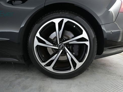 Used 2022 Audi e-tron GT Prestige AWD/4WD image 9