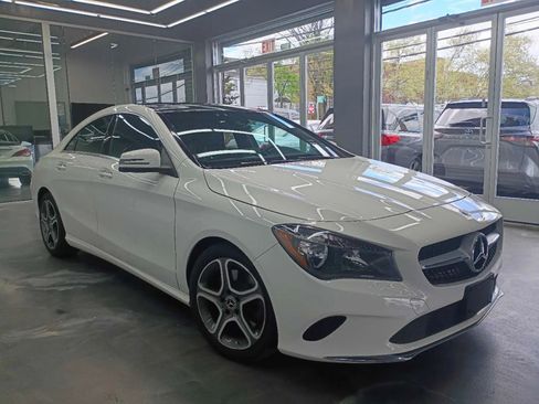 Used 2019 Mercedes-Benz CLA 250 4MATIC image 3