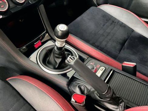 Used 2019 Subaru WRX STI AWD/4WD image 14