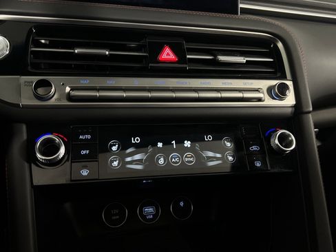 Used 2025 Genesis G70 3.3T Advanced w/ Sport Prestige Package image 22