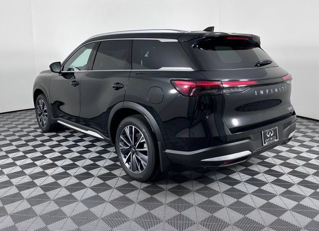 Certified 2026 INFINITI QX60 Luxe w/ Cargo Package FWD image 5