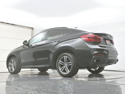 Used 2017 BMW X6 xDrive50i AWD/4WD image 32