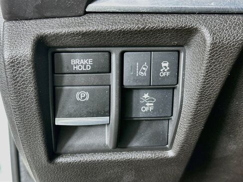 Used 2018 Acura MDX w/ Technology Package FWD image 16